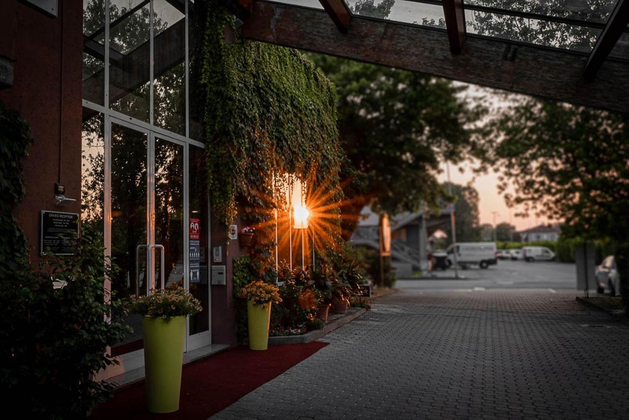 Business Hotel Casale Monferrato Eksteriør bilde